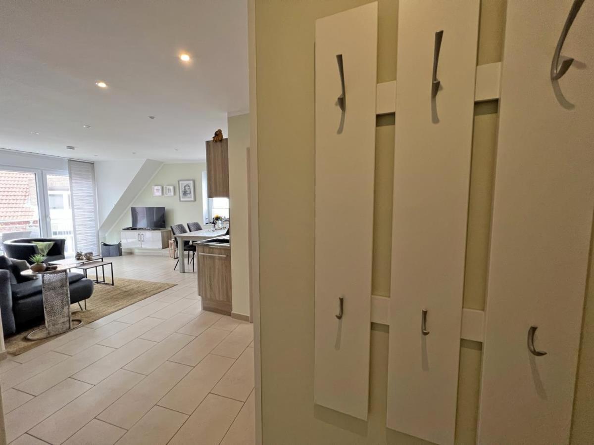 Ferienwohnung Hafenblick - Wunderbare Erholung Am Hafen Norddeich  Ngoại thất bức ảnh
