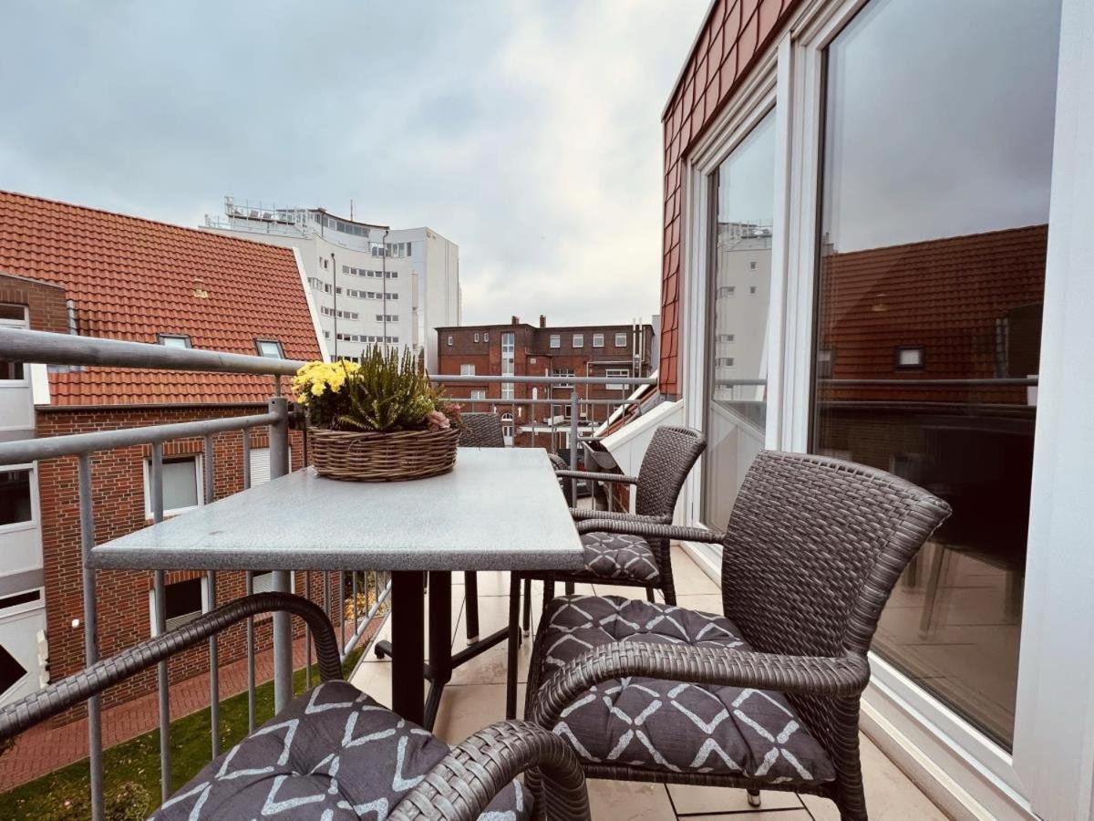 Ferienwohnung Hafenblick - Wunderbare Erholung Am Hafen Norddeich  Ngoại thất bức ảnh