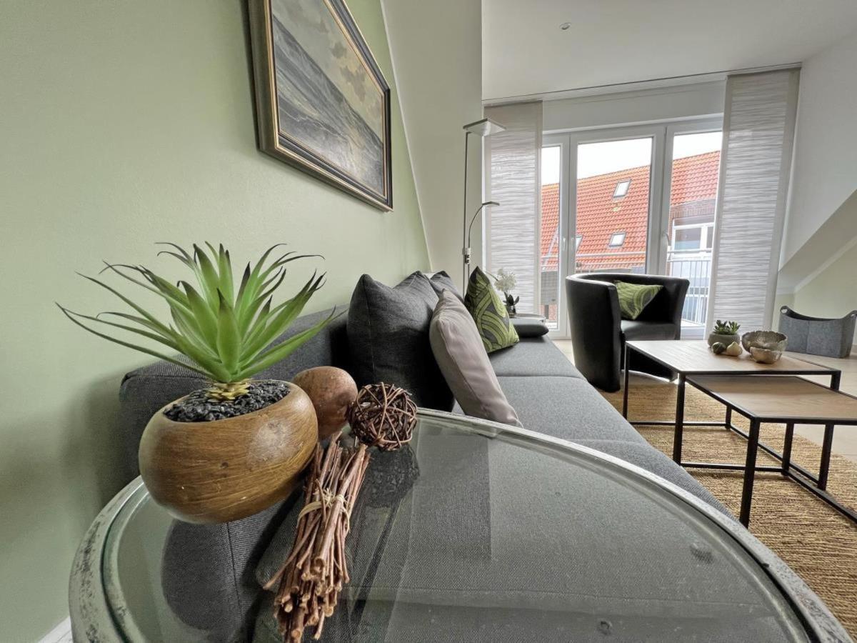 Ferienwohnung Hafenblick - Wunderbare Erholung Am Hafen Norddeich  Ngoại thất bức ảnh